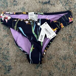 NWT Trina Turk Navy Fliral Swim Bottoms bikini bottoms